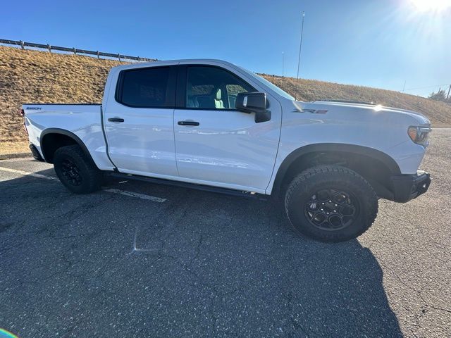 2023 Chevrolet Silverado 1500 ZR2 Crew Cab 4WD