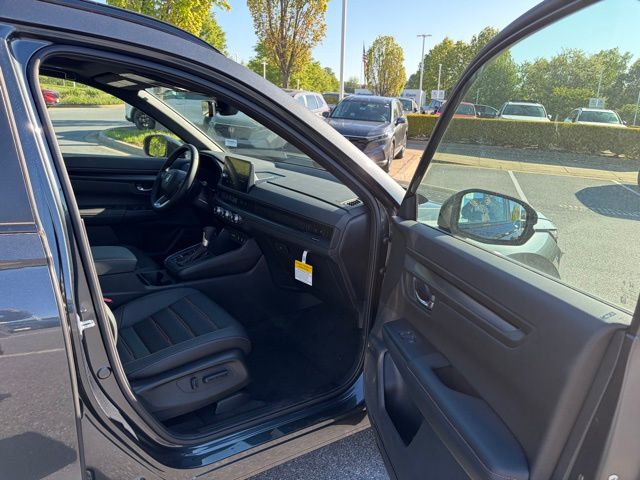 new 2026 Honda CR-V Hybrid car, priced at $40,540