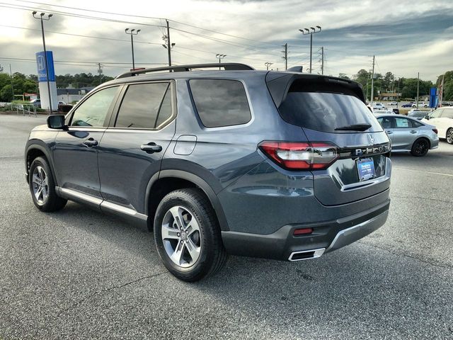 new 2026 Honda Pilot car, priced at $43,894