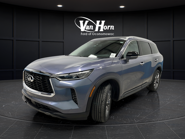 Used 2023 Blue INFINITI LUXE image 3