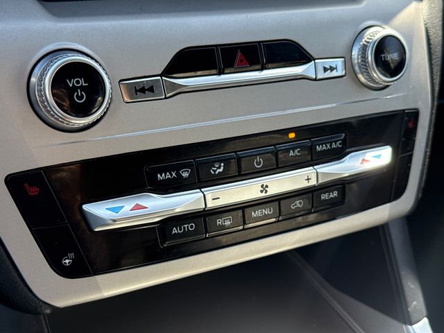 Certified Used 2023 Gray Ford XLT image 27