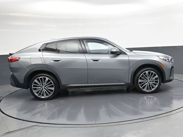 New 2026 Gray BMW xDrive28i image 3