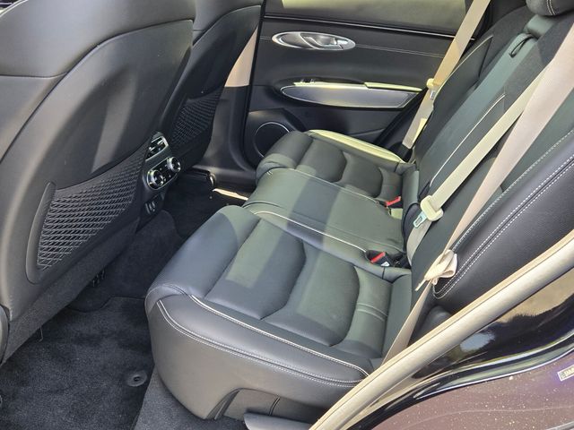 2025 Genesis Gv70 - $42,897