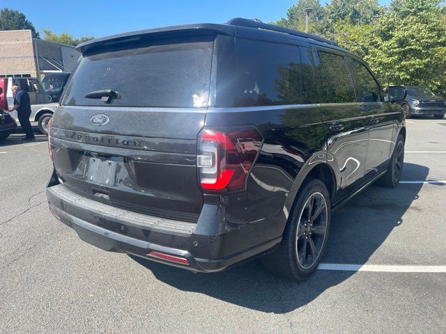 Used 2023 Black Ford Limited image 5