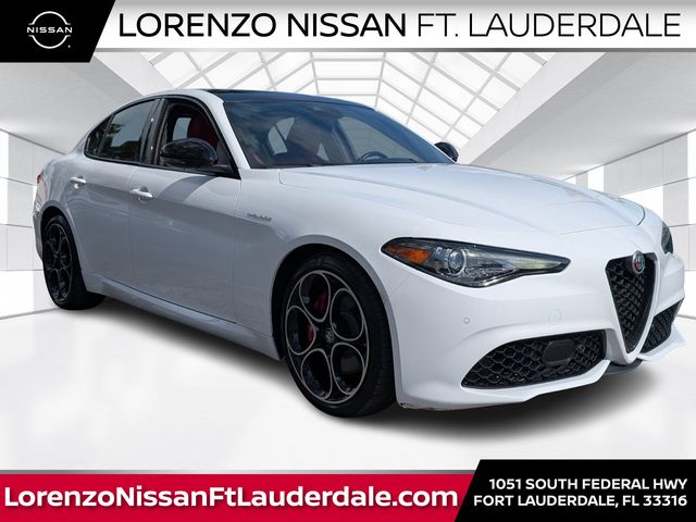 2023 Alfa Romeo Giulia Veloce RWD