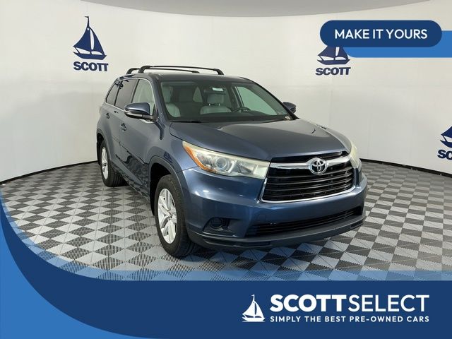 used 2016 Toyota Highlander car, priced at $10,000