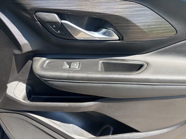2024 GMC Terrain SLE photo