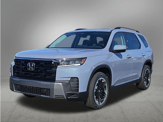 2026 Honda Pilot Touring AWD's photo