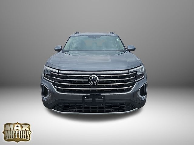 Used 2024 Volkswagen Atlas 2.0T SE w/Technology with VIN 1V2HR2CA7RC560102 for sale in Kansas City