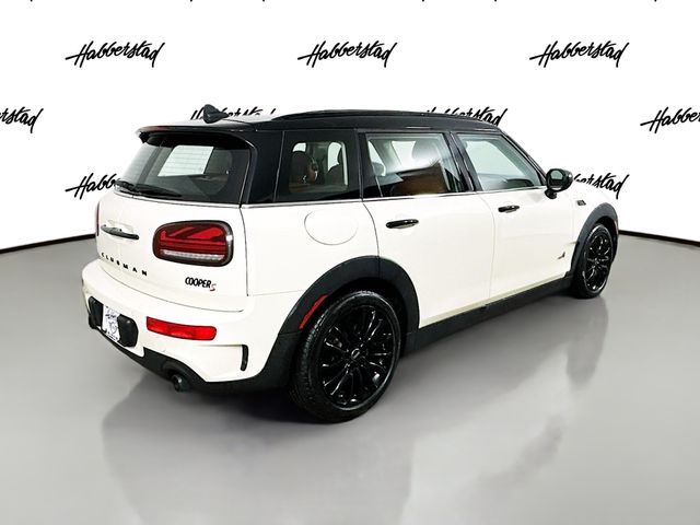 2022 MINI Cooper S Clubman Iconic 5