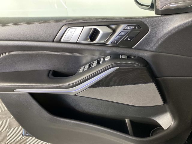 2020 BMW X7 xDrive40i Jet Black - Grieco Acura - Image 25