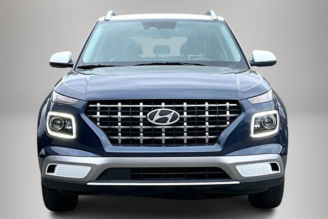 Used 2025 Hyundai Venue Limited 4D Sport Utility