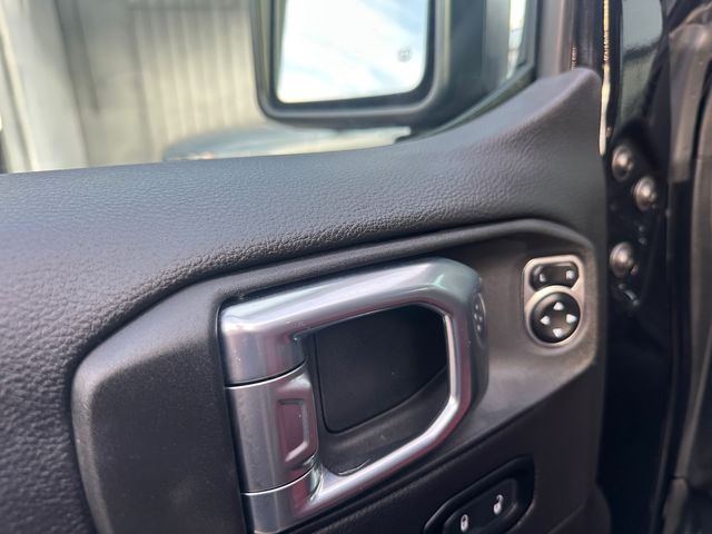 Used 2024 Black Jeep Rubicon 392 image 17