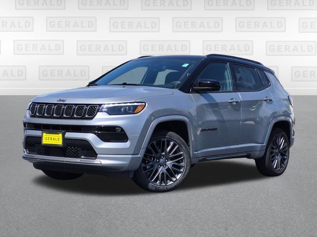 Billet Silver Metallic Clearcoat 2023 Jeep Compass SUV / Crossover Four-Wheel Drive 8-Speed Automatic
