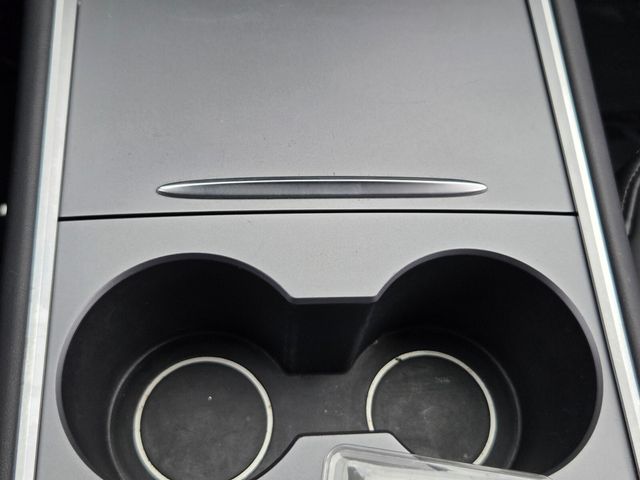 Used 2022 Tesla Model Y SUV