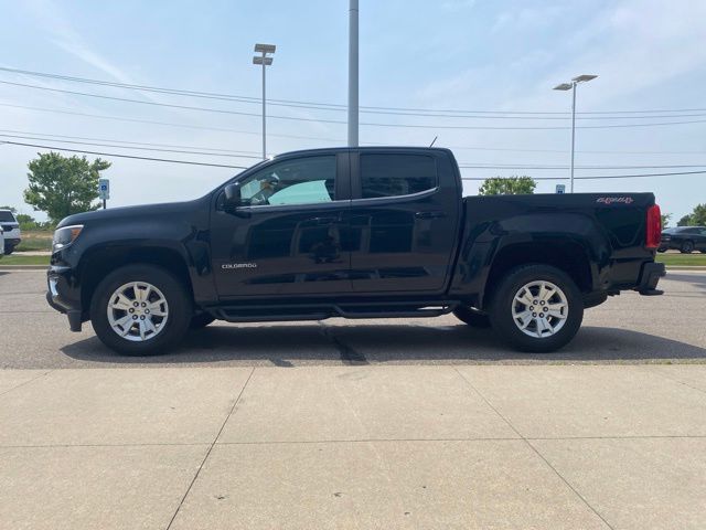 2020 Chevrolet Colorado LT - Black exterior view 8
