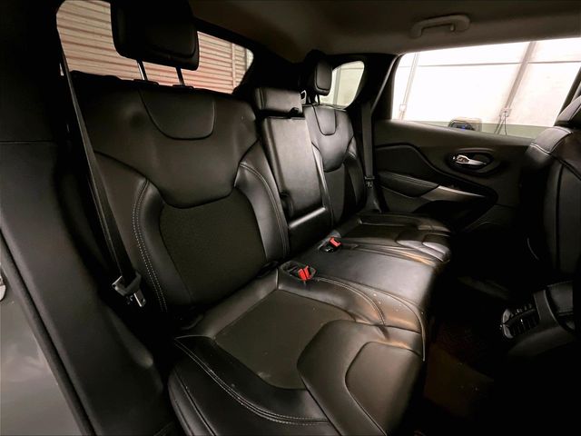 2020 Jeep Cherokee Latitude Plus Gray at Subaru and VW of Moon Township
