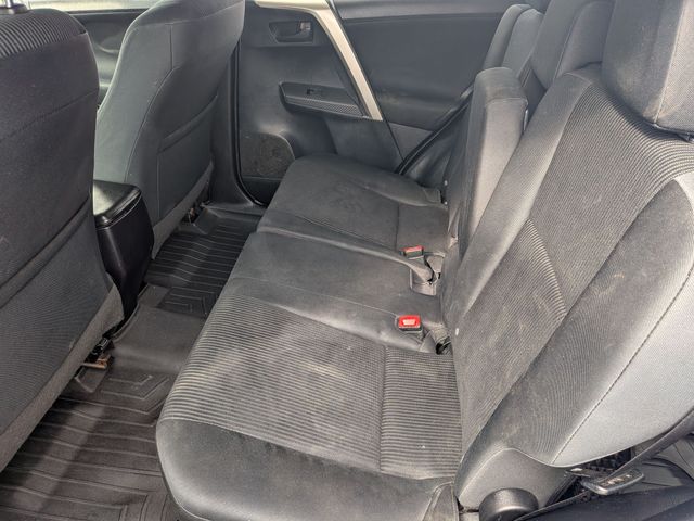 2015 Toyota RAV4 - Image 24