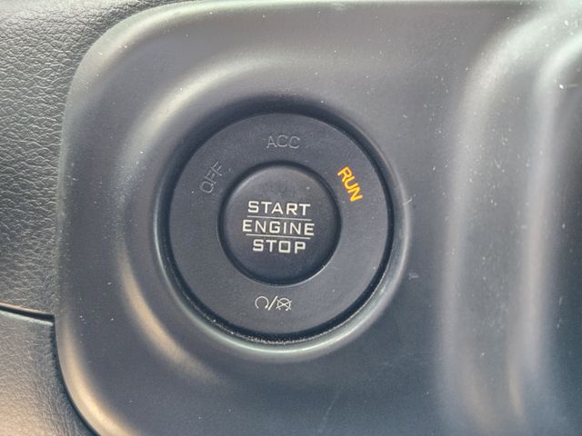 2018 Jeep Wrangler Unlimited Sahara photo