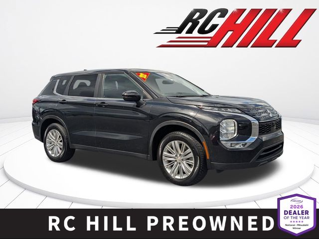 2022 Mitsubishi Outlander ES