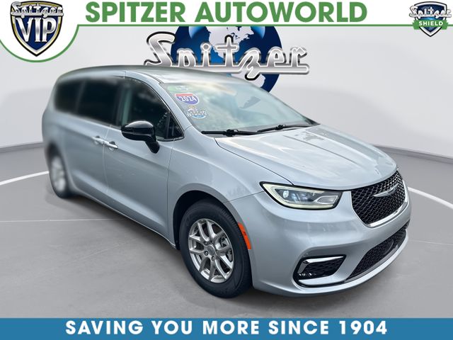 2024 Chrysler Pacifica Touring L Silver at Auto Express Mitsubishi
