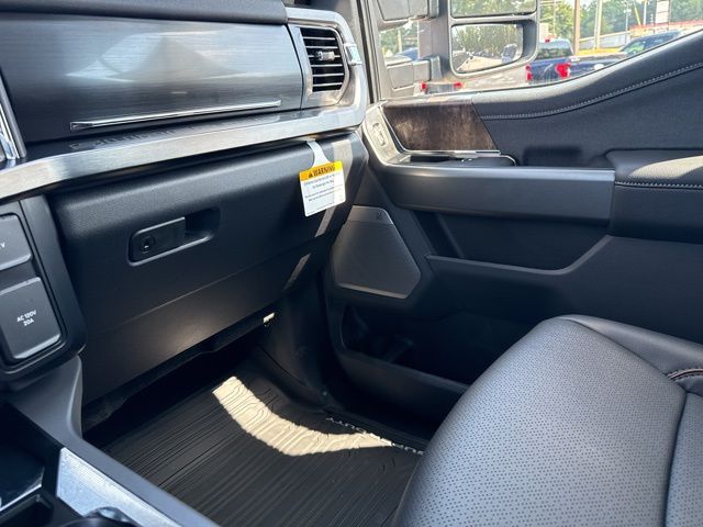 New 2025 Black Ford Lariat image 35