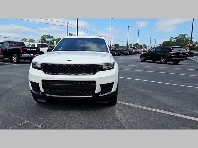 2025 Jeep Grand Cherokee L Altitude X 4x2