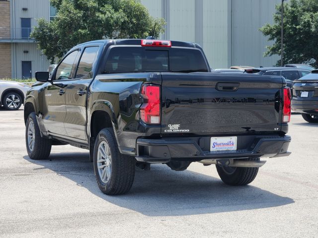 2024 Chevrolet Colorado LT photo 3