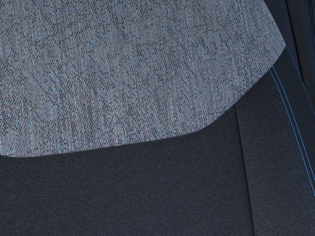 New 2026 Azure Gray Metallic Tri-Coat Ford XLT image 17