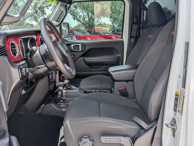 2023 Jeep Wrangler Rubicon - 11