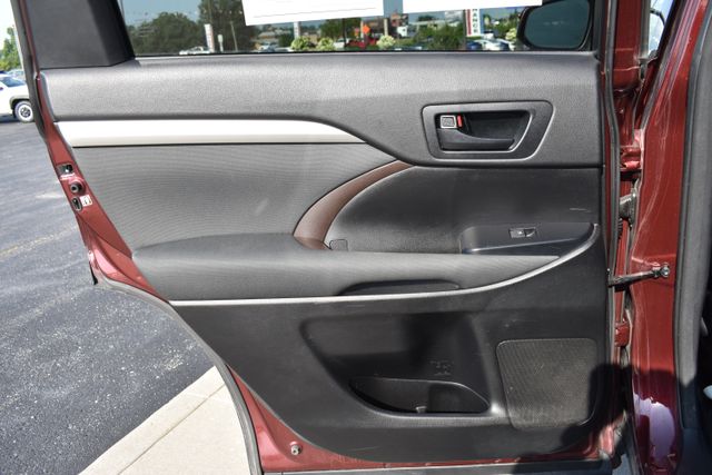 Used 2016 Toyota Highlander SUV