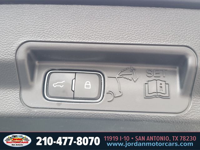 Used Car 2023 Ford Explorer  Xlt For Sale Under $30,000 In San Antonio, Texas