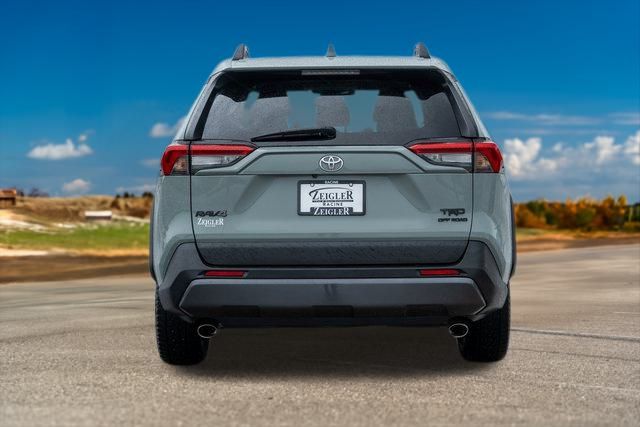 2020 Toyota RAV4 TRD Off Road 6