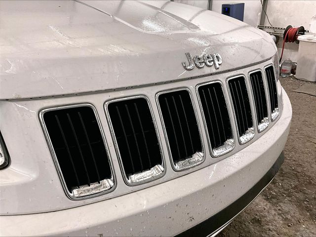 2014 Jeep Grand Cherokee Limited White at Carlisle Cadillac Buick GMC
