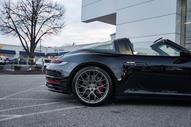 2021 911 Targa 4S picture #18