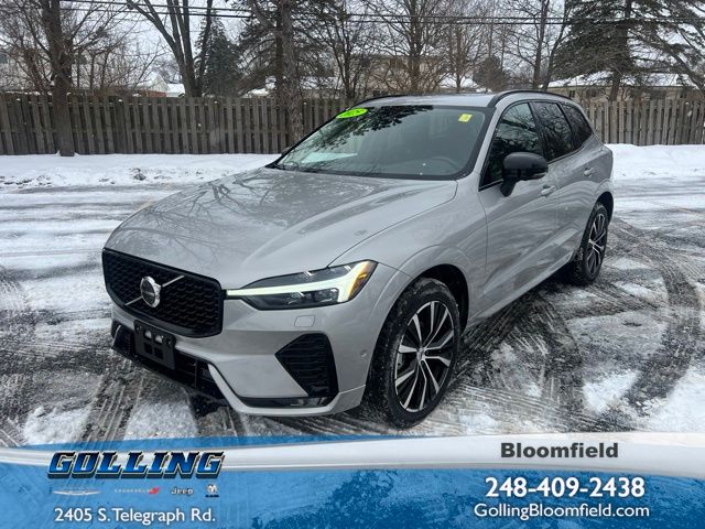 2025 Volvo XC60 B5 Plus Dark Theme AWD