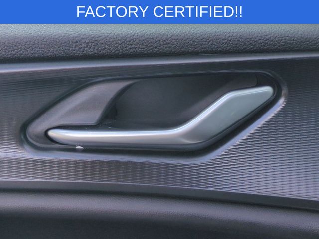 Used 2023 White Jeep Altitude X image 13