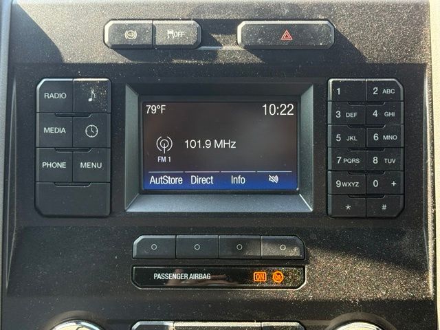 Used 2019 White Ford XL image 15