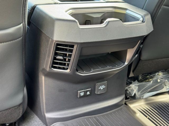 2026 Toyota Tundra SR5 - Photo 38