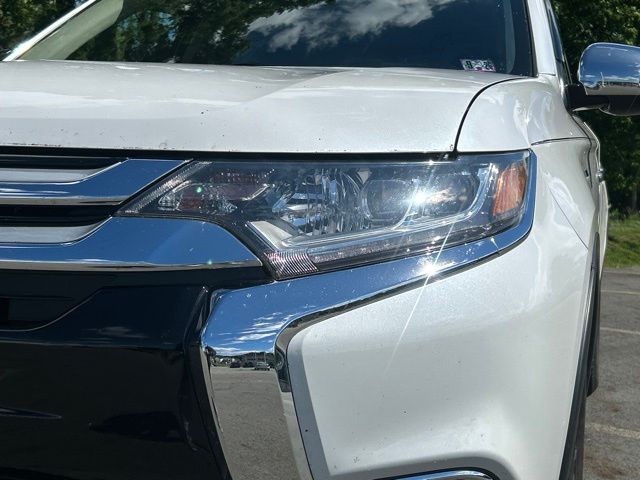 used 2016 Mitsubishi Outlander car, priced at $12,999