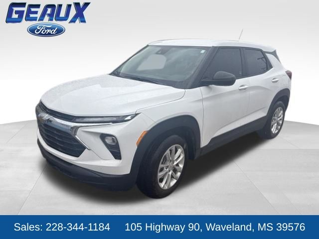Summit White 2026 Chevrolet Trailblazer SUV / Crossover Front-Wheel Drive Continuously Variable Transmission