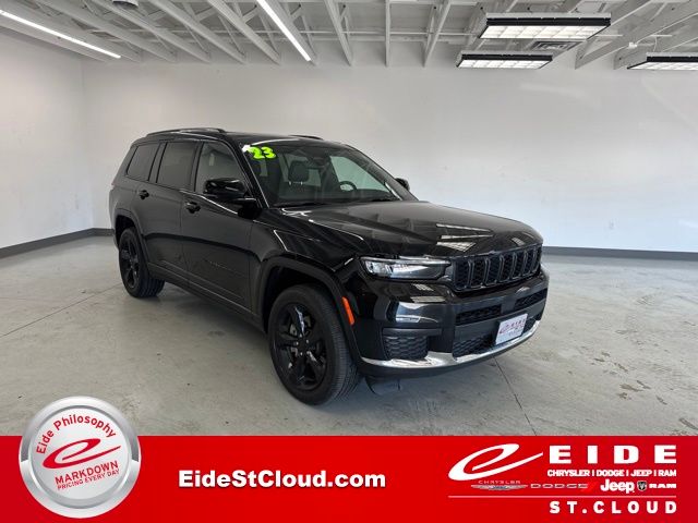 2023 Jeep Grand Cherokee L Altitude 4WD