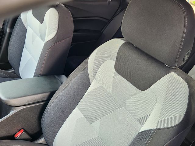 2024 Chevrolet Trax 1RS Black at Traditions Chevrolet