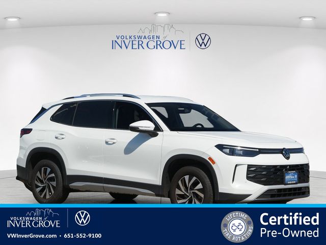 Pure White 2025 Volkswagen Tiguan SUV / Crossover All-Wheel Drive 8-Speed Automatic
