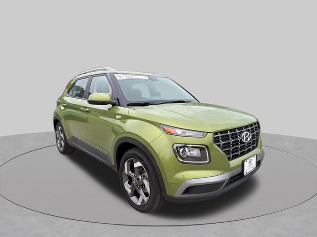 Green Apple 2023 Hyundai Venue SUV / Crossover Front-Wheel Drive Continuously Variable Transmission