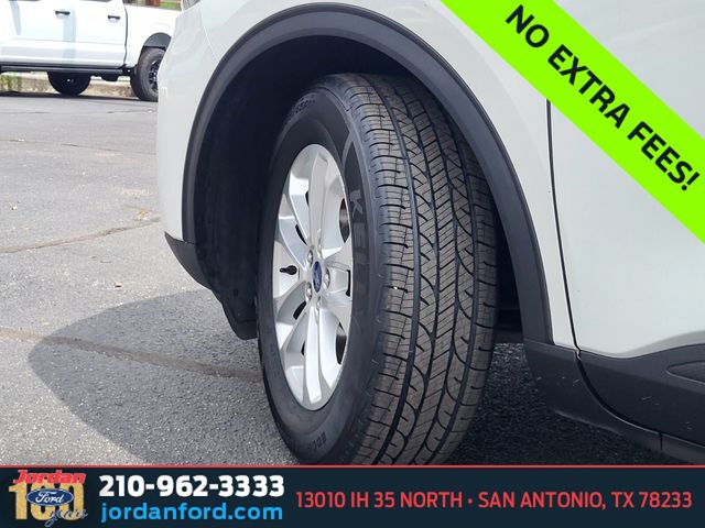 Used Car 2022 Ford Escape  Se For Sale Under $20,000 In San Antonio, Texas