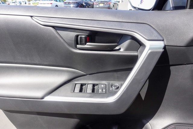 new 2025 Toyota RAV4 car