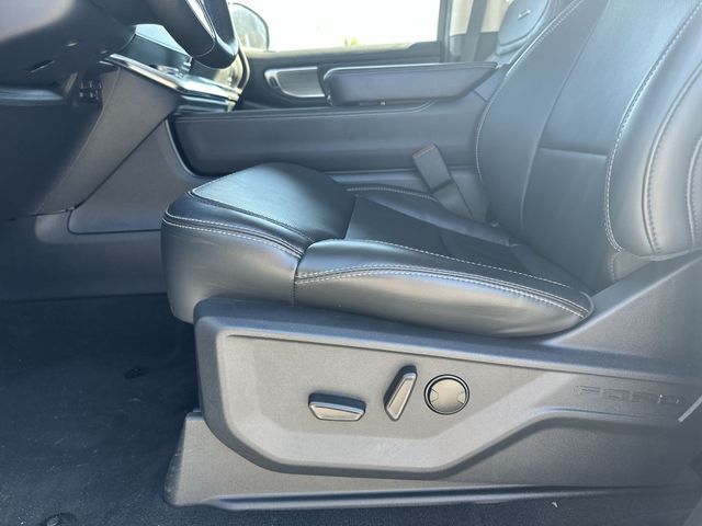 Used 2025 White Ford Platinum image 13