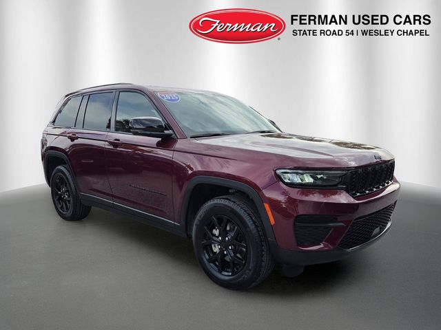 Velvet Red Pearlcoat 2025 Jeep Grand Cherokee SUV / Crossover Four-Wheel Drive 8-Speed Automatic