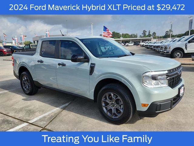 Oxford White 2024 Ford Maverick XLT SuperCrew FWD Pickup Truck Front-Wheel Drive Continuously Variable Transmission